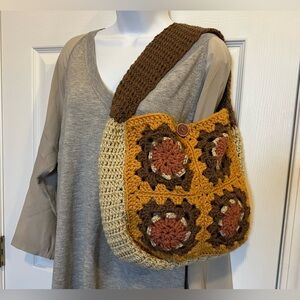 🌺 CUTE Crochet Granny Square Tote Bag